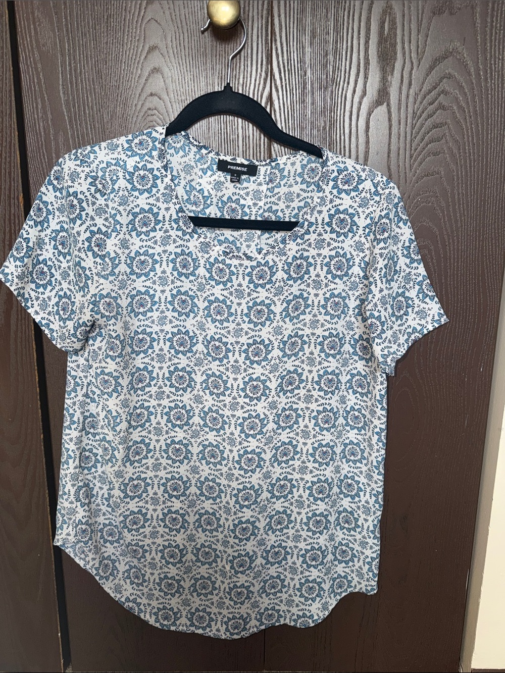 Premise Blue and White Floral Short Sleeve Tee